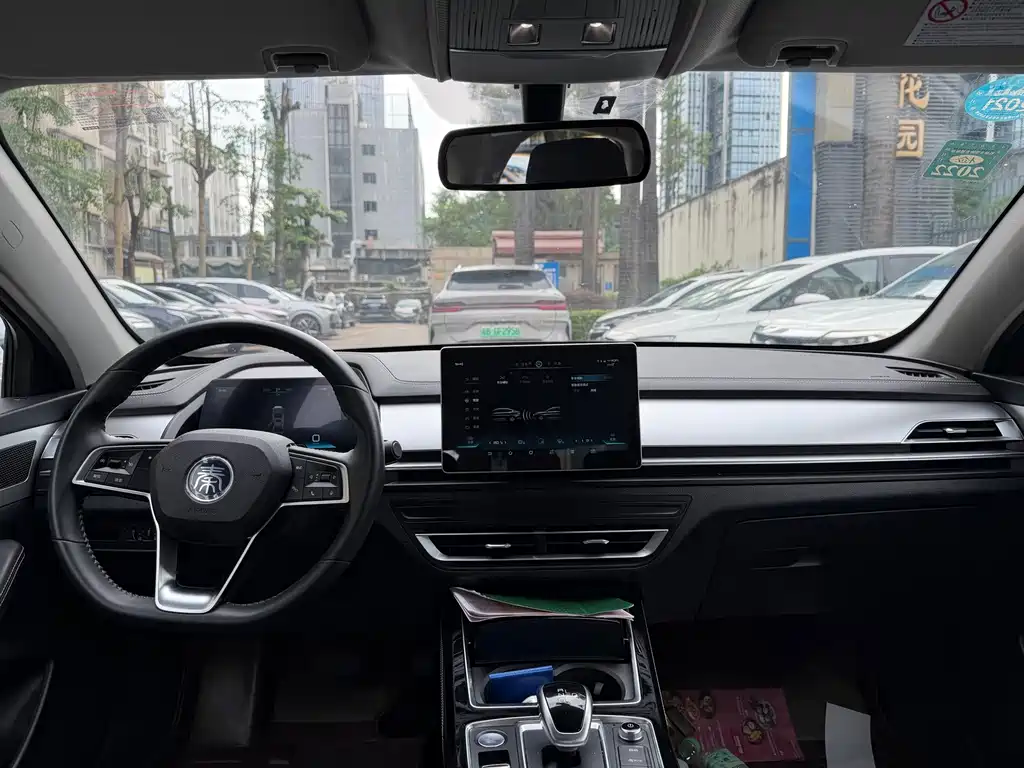 BYD Qin Pro NEV — миниатюра 8