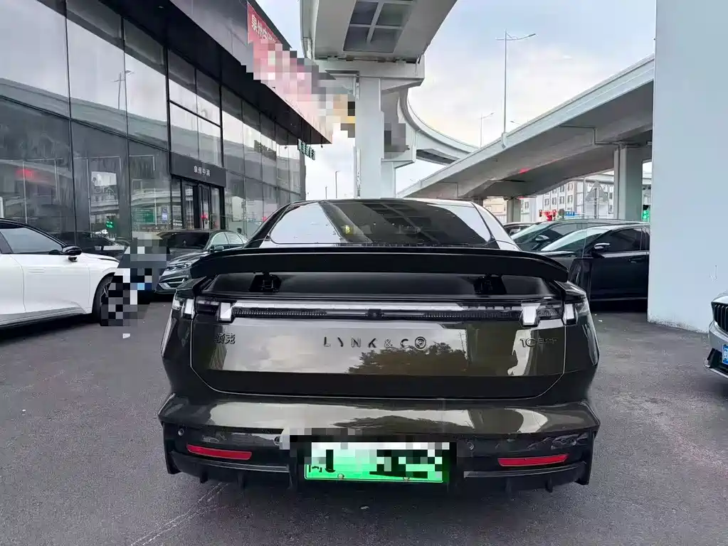 Lynk & Co 10 — миниатюра 7