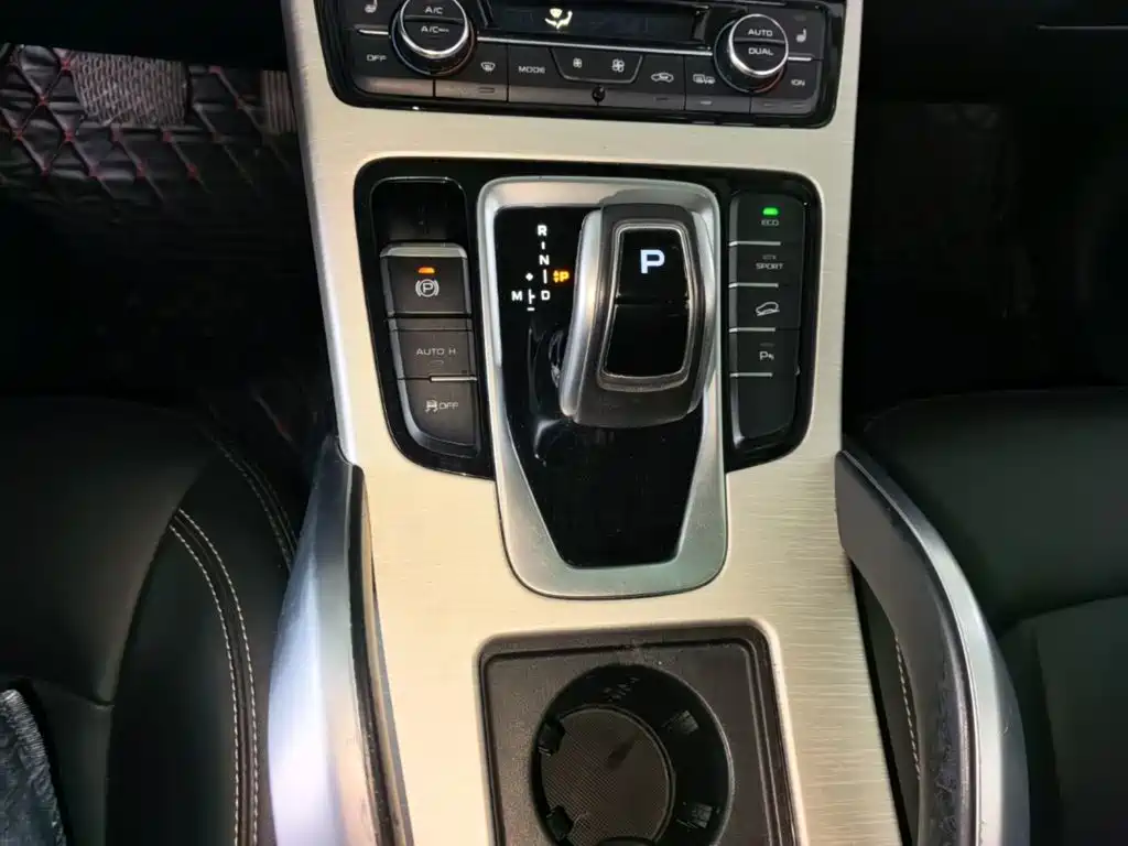 Geely Boyue — миниатюра 14