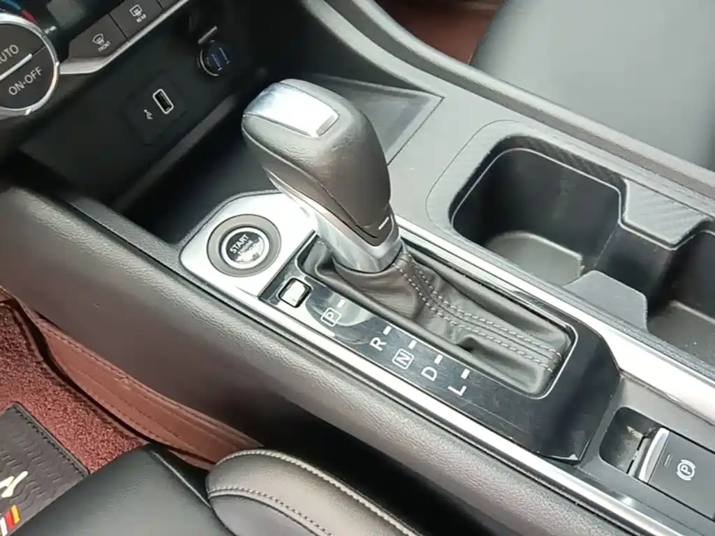 Nissan Sylphy — миниатюра 14