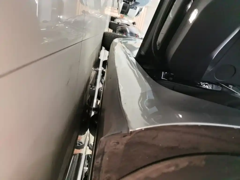 Tesla Model 3 — миниатюра 22