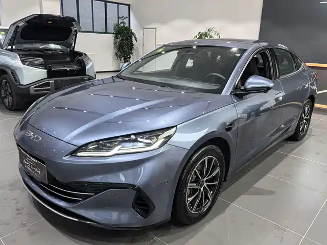 2025 BYD Seal