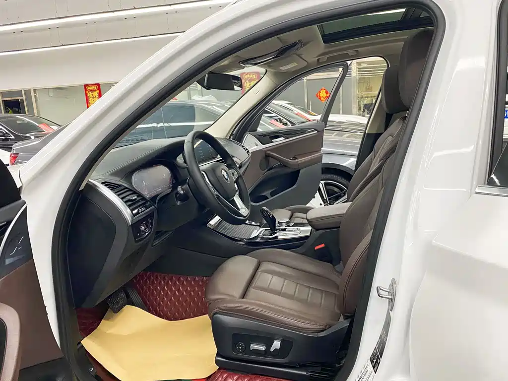 BMW X3 — миниатюра 7