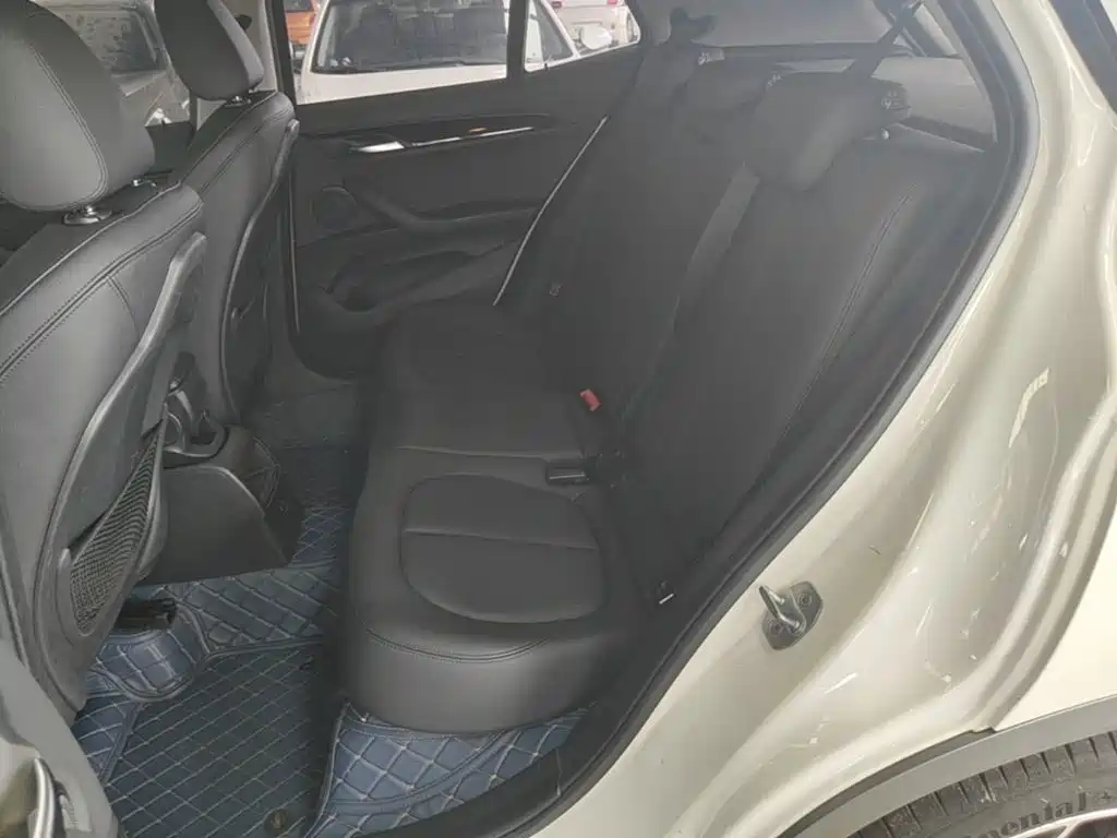 BMW X2 (Import) — миниатюра 17