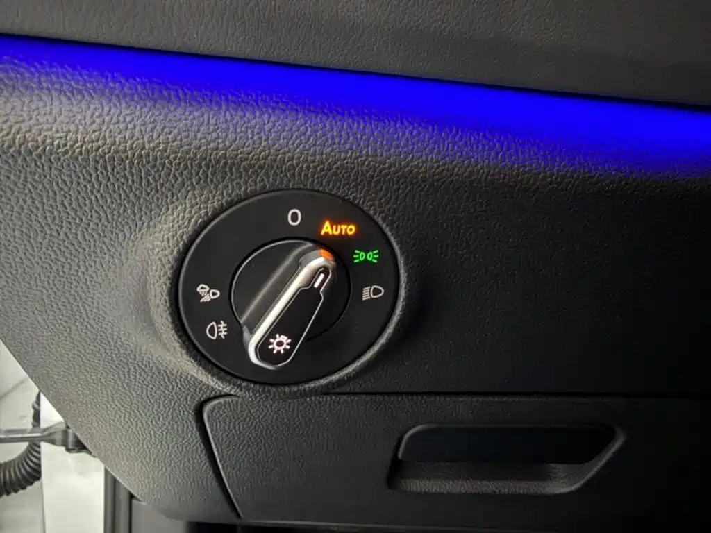 Volkswagen Sagitar — миниатюра 20