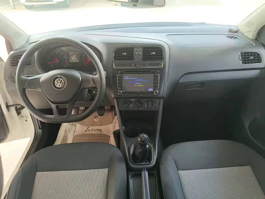 Volkswagen Polo — миниатюра 10