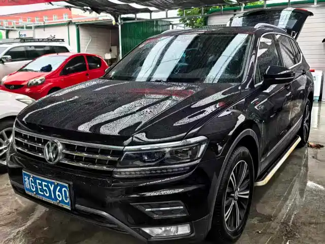 VOLKSWAGEN TIGUAN L 2018