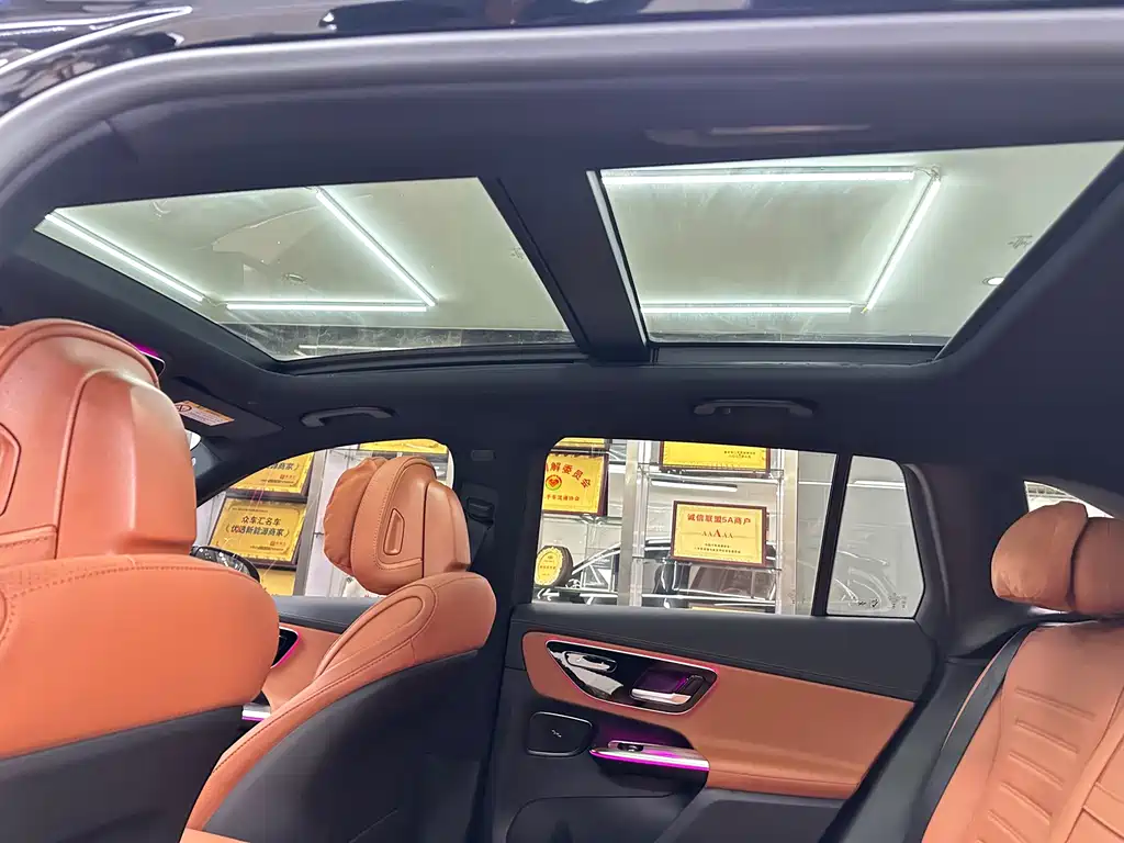 Mercedes-Benz GLC — миниатюра 9
