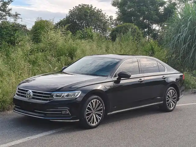 VOLKSWAGEN HUIANG 2018