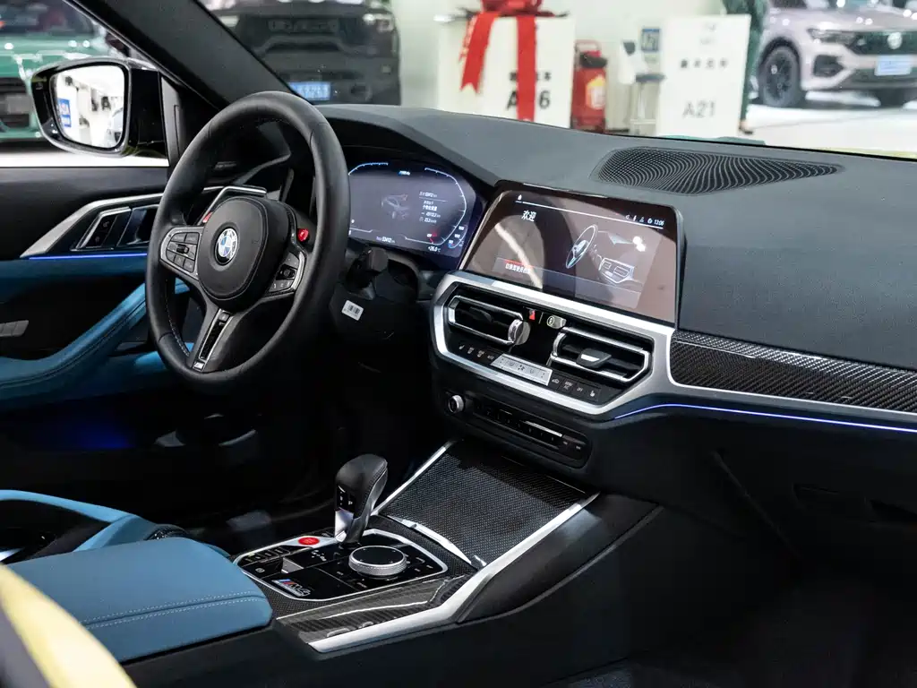 BMW M4 — миниатюра 12