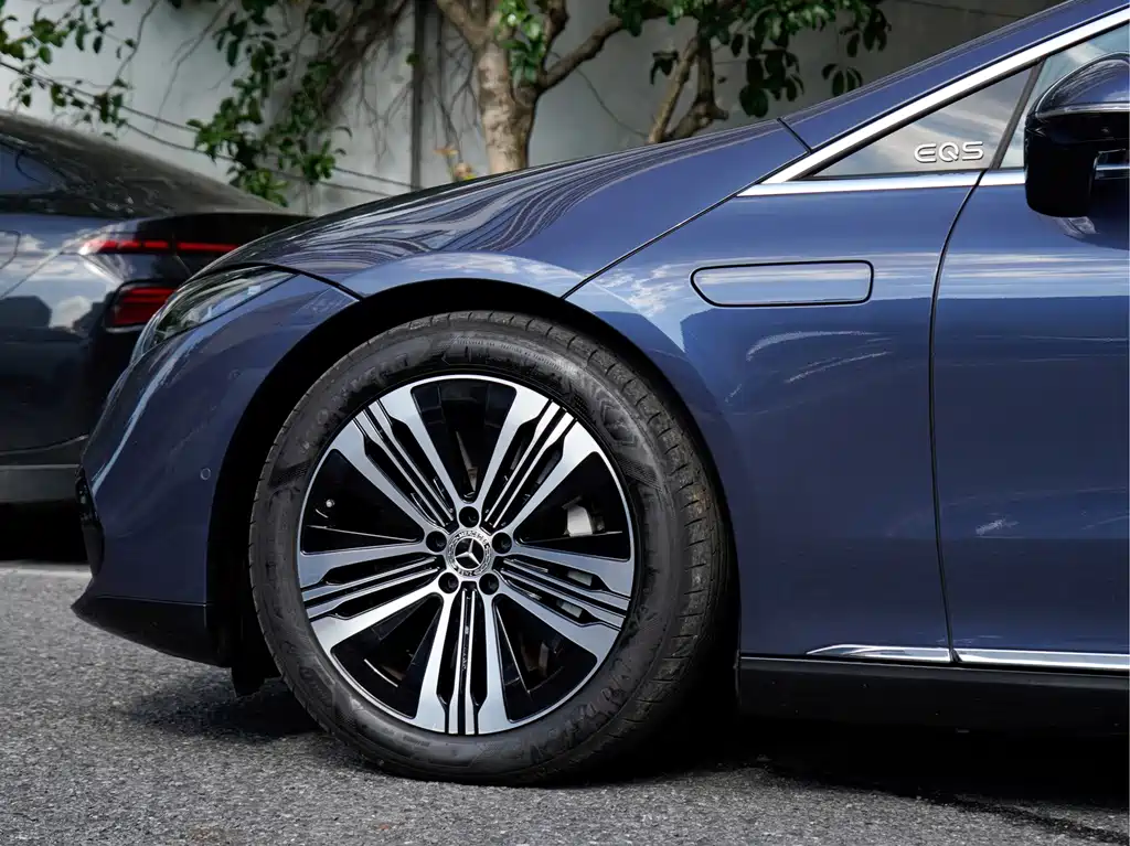Mercedes-Benz EQS — миниатюра 8