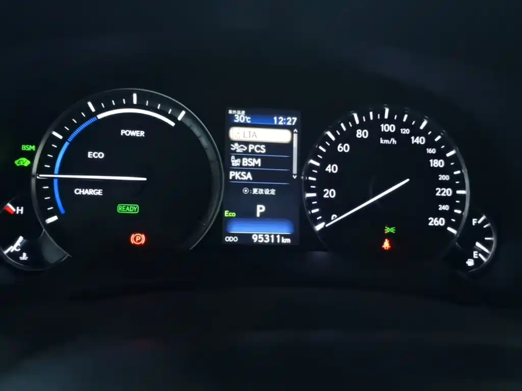 Lexus RX — миниатюра 12