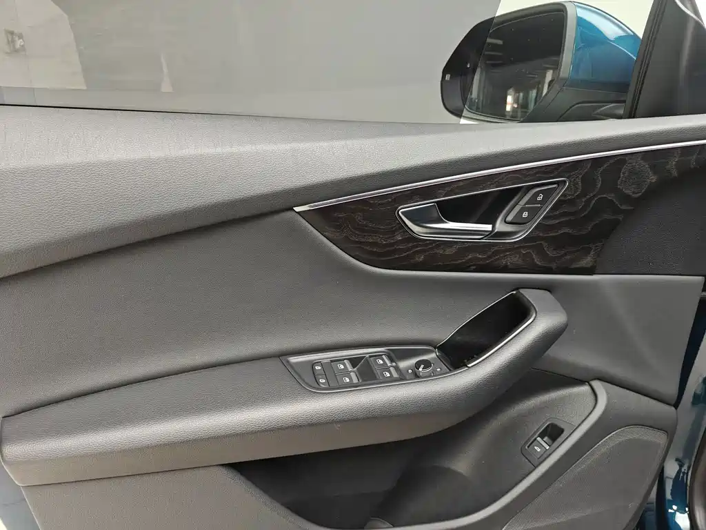 Audi Q8 — миниатюра 13