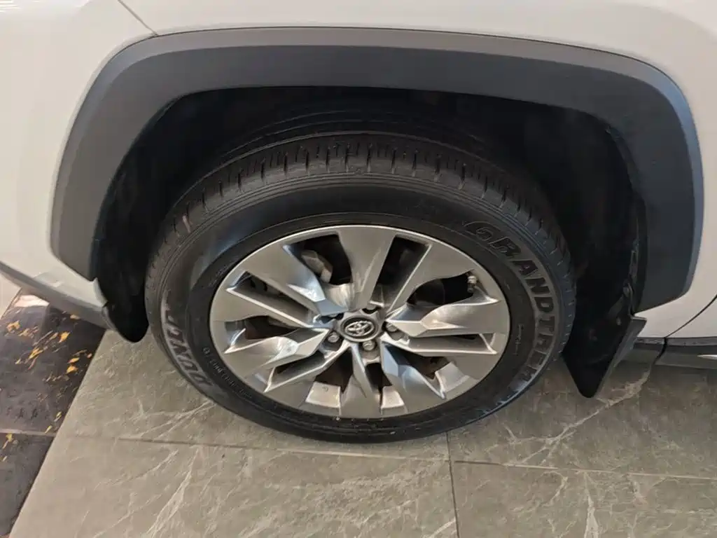 Toyota Wildlander — миниатюра 23