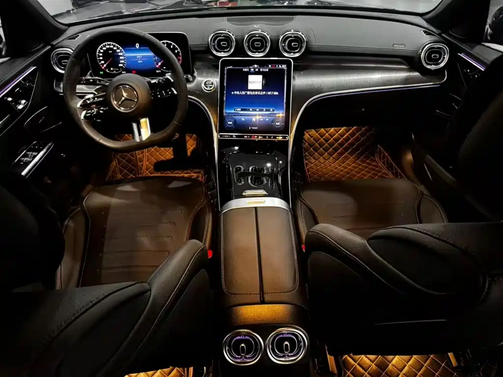 Mercedes-Benz C-Class — миниатюра 17