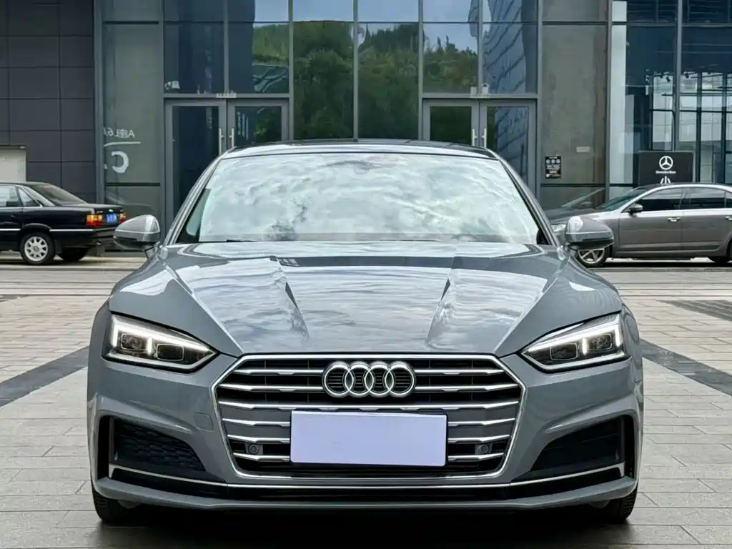 Audi A5 (Import) — миниатюра 2