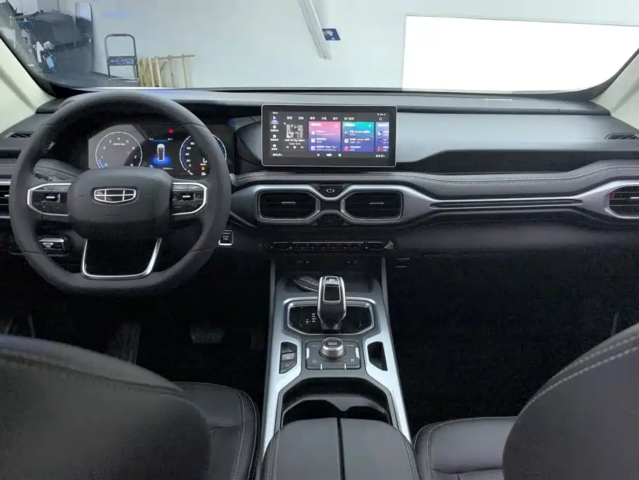 Geely Haoyue — миниатюра 12