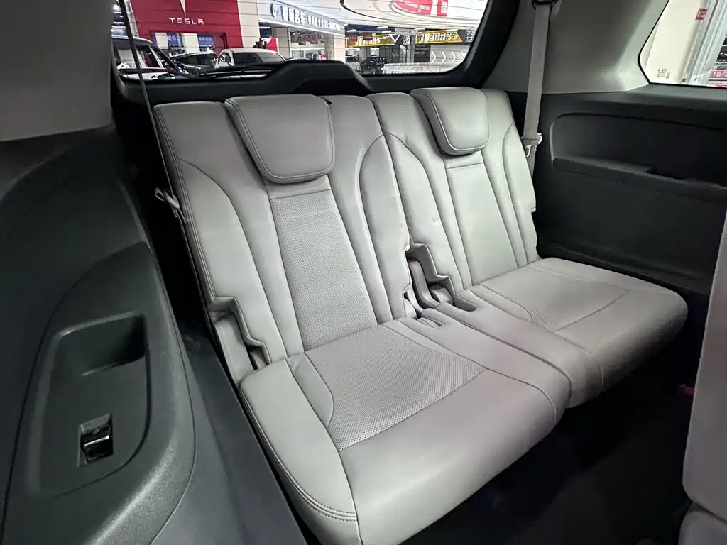 GAC Trumpchi GS8 2022 — фото 27
