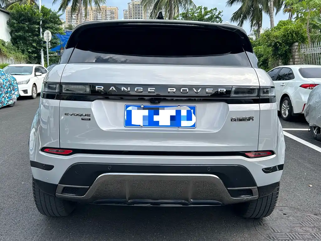 Land Rover Evoque — миниатюра 8