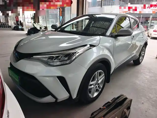 TOYOTA C HR