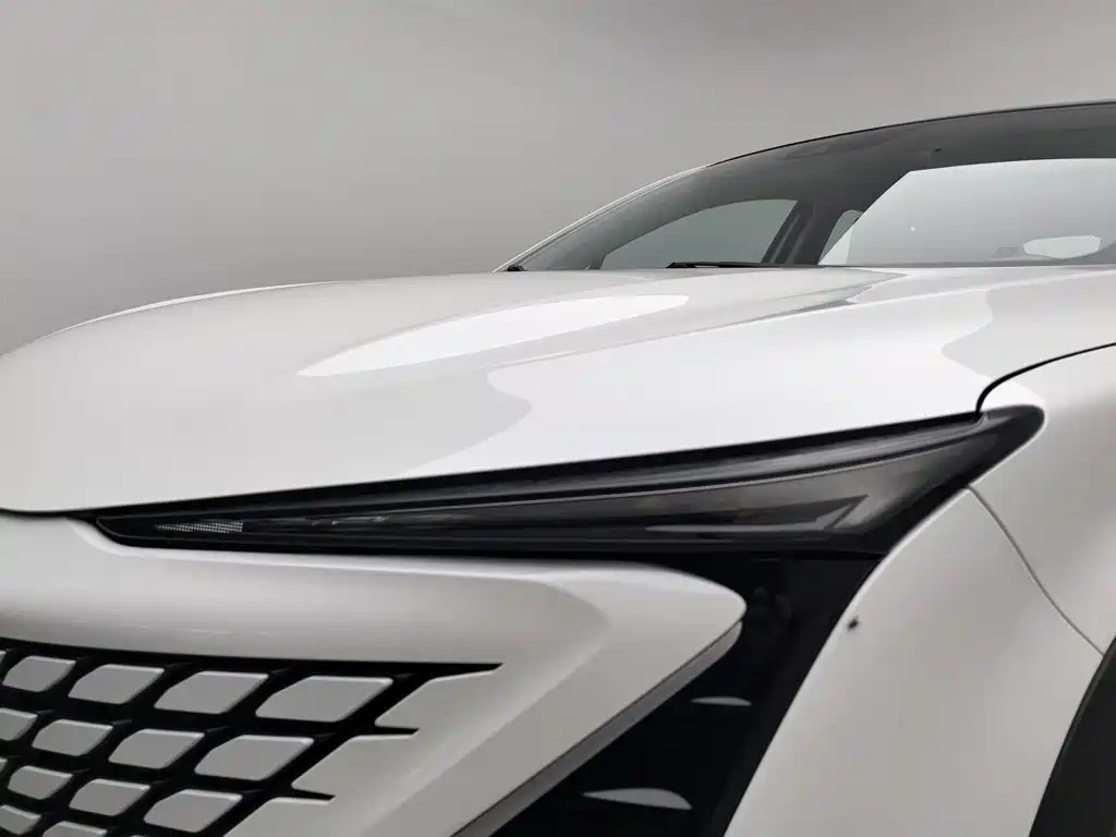 Changan UNI-T — миниатюра 7