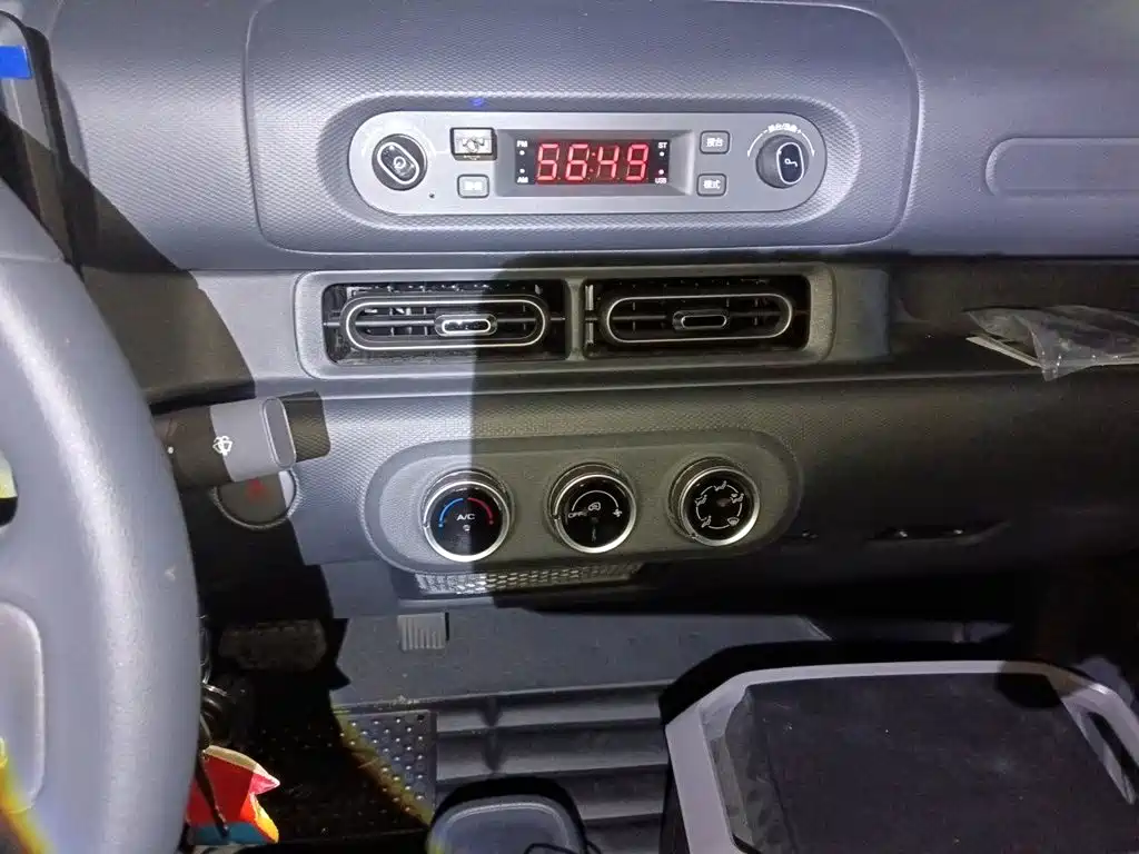 Wuling Zhiguang EV — миниатюра 9