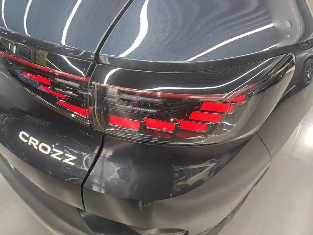 Volkswagen ID.4 Crozz — миниатюра 8