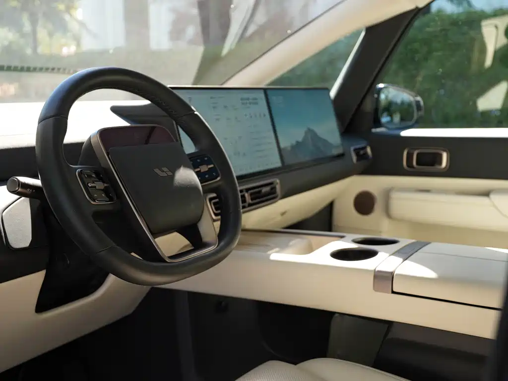Li Auto Li MEGA — миниатюра 14