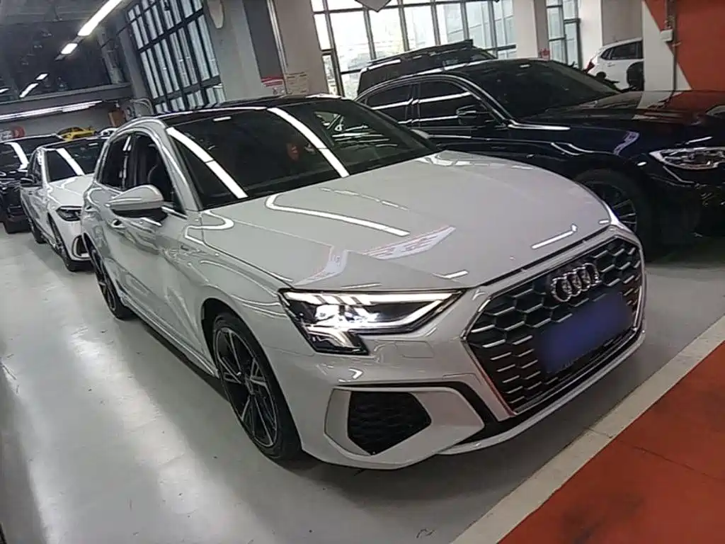 Audi A3 2022 — фото 3