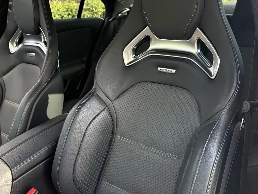 Mercedes-Benz CLA AMG — миниатюра 5