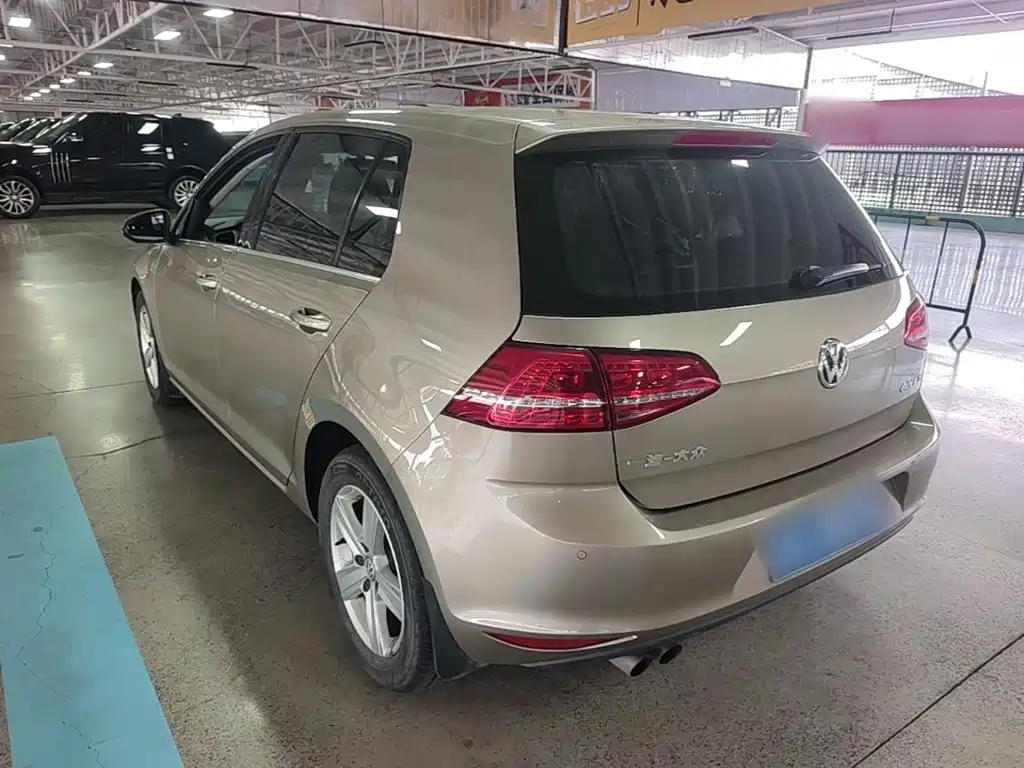 Volkswagen Golf — миниатюра 5