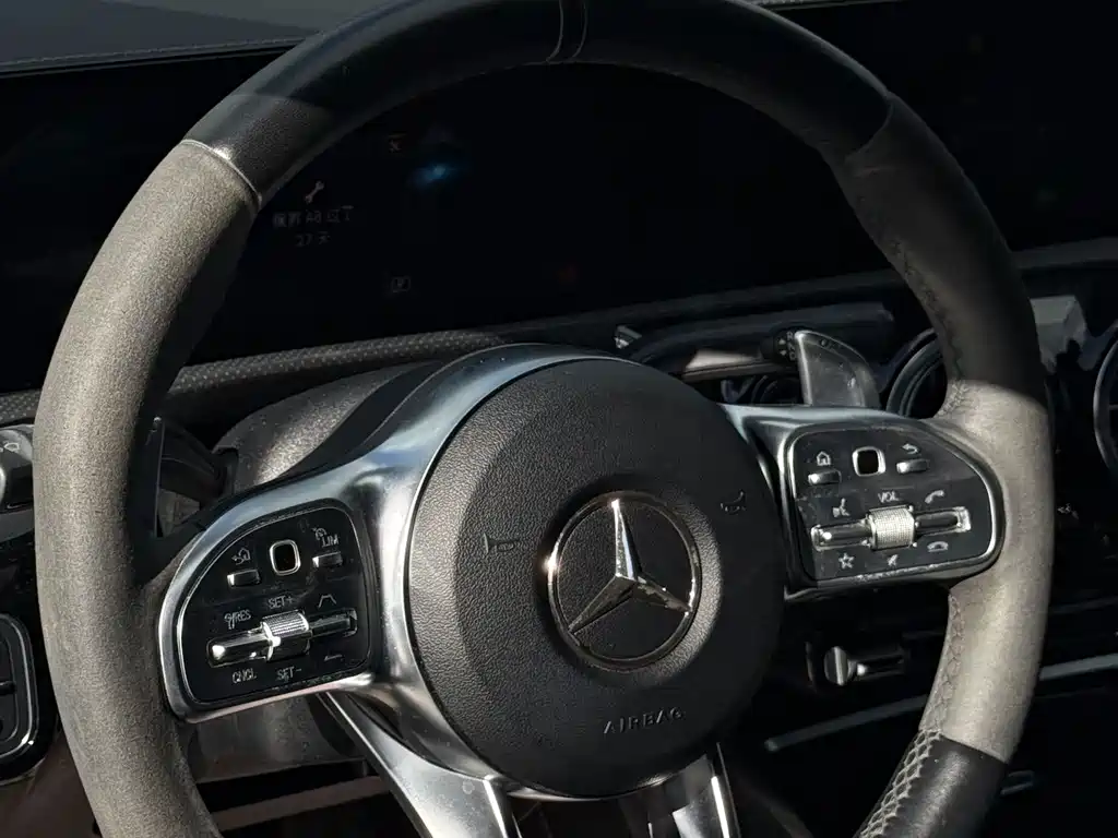 Mercedes-Benz CLA AMG — миниатюра 6