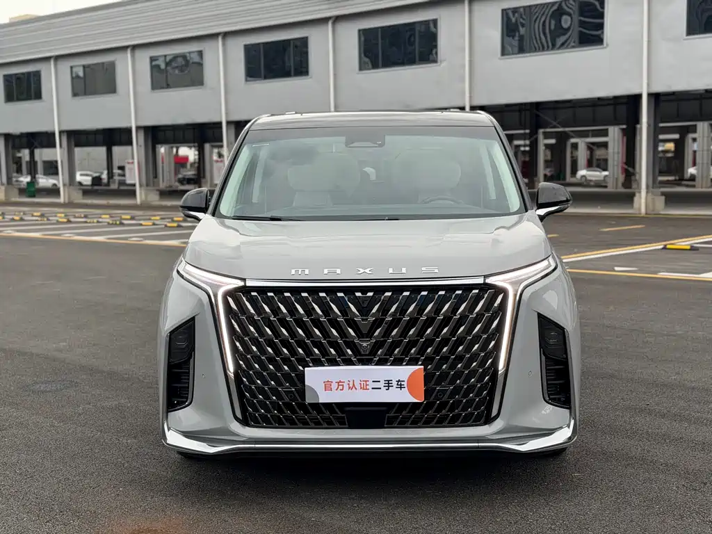 MAXUS G90 — миниатюра 2