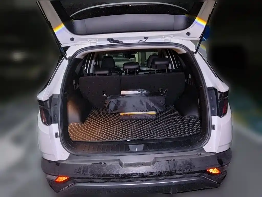Hyundai Tucson — миниатюра 20