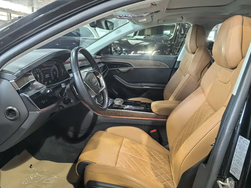 Audi A8 2023 A8L 50 TFSI quattro Premium