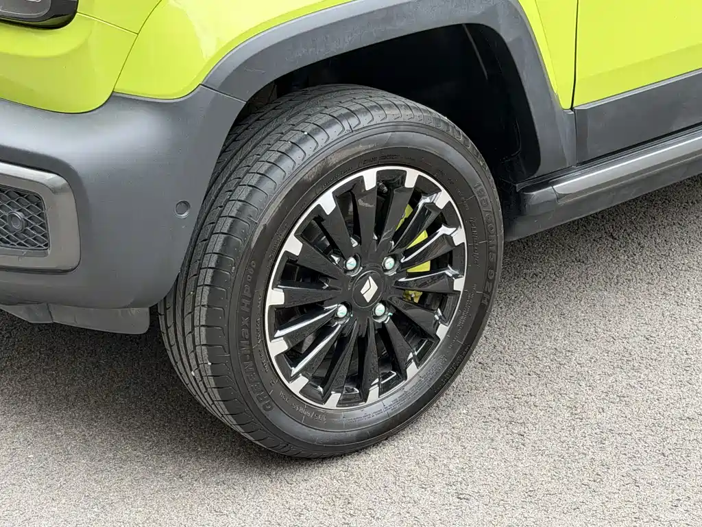 Baojun Yueye — миниатюра 9