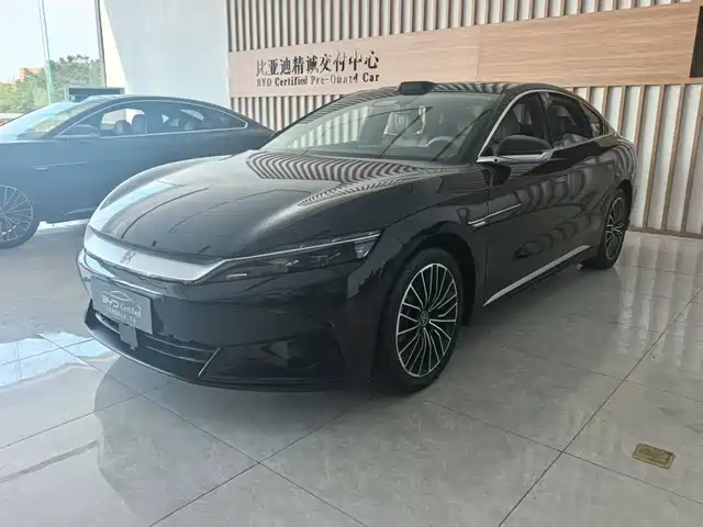 BYD HAN 2025