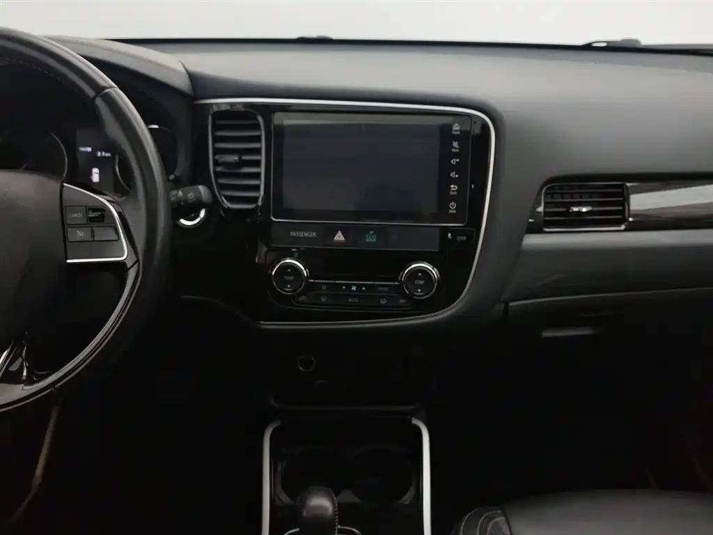 Mitsubishi Outlander — фотографии объявления, Фото 12