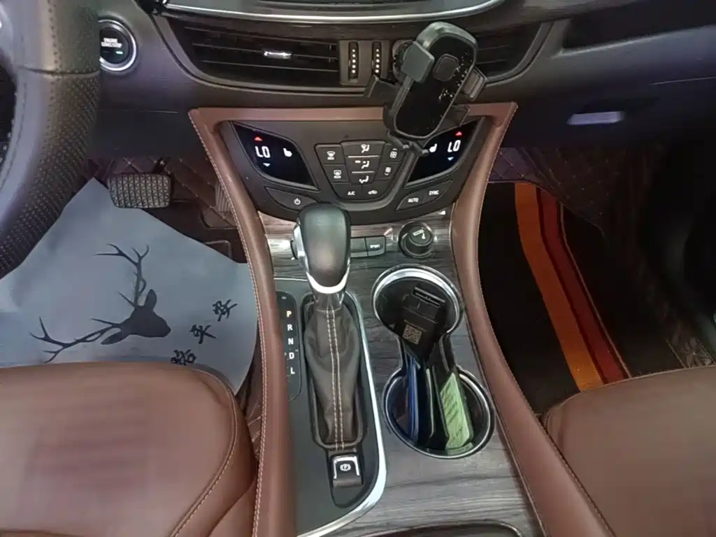 Buick Envision Plus — миниатюра 14