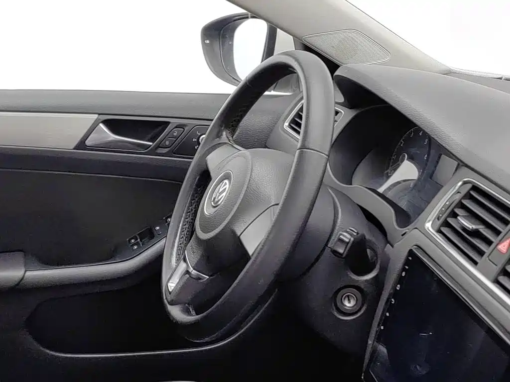 Volkswagen Sagitar — миниатюра 22