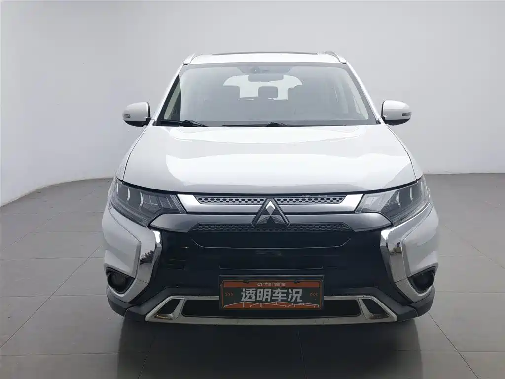 Mitsubishi Outlander 2019 2.4L 5 мест VI