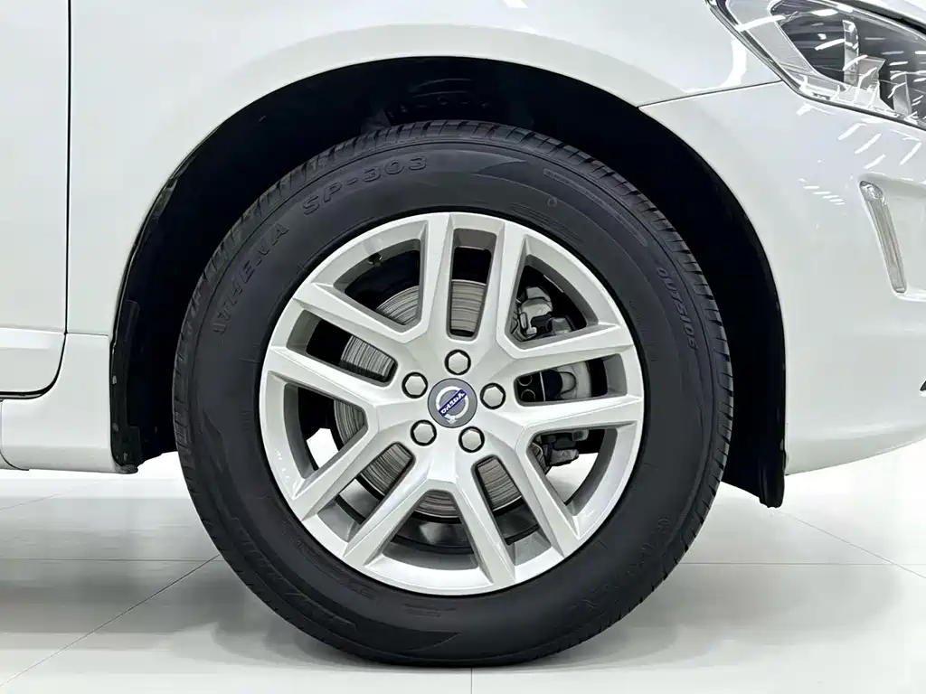 Volvo XC60 — миниатюра 20