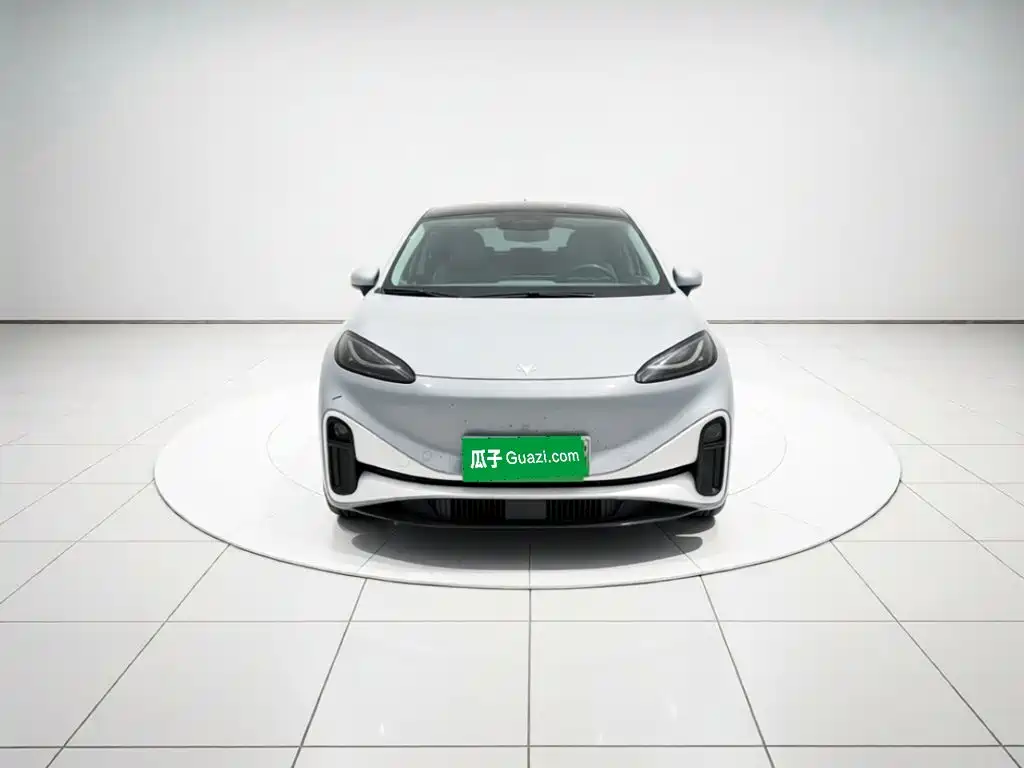 ARCFOX S — миниатюра 2