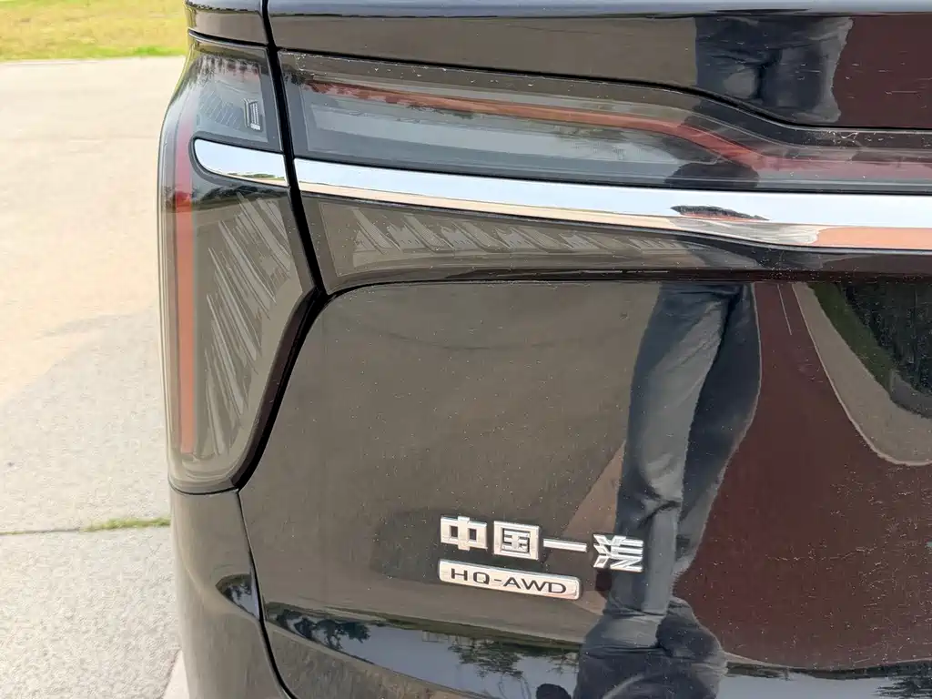 Hongqi Hongqi HS7 PHEV — миниатюра 30