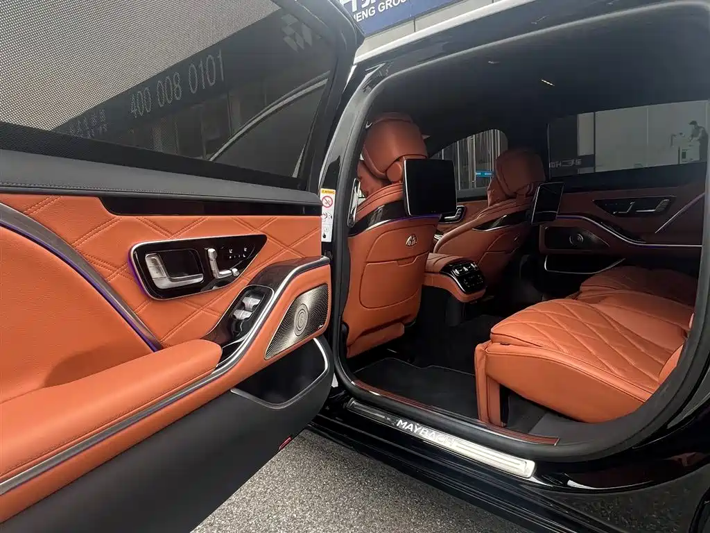 Mercedes-Benz S-Class — миниатюра 13
