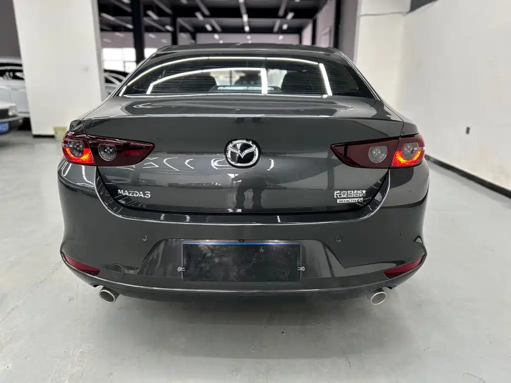 MAZDA 3 ANGKESAILA