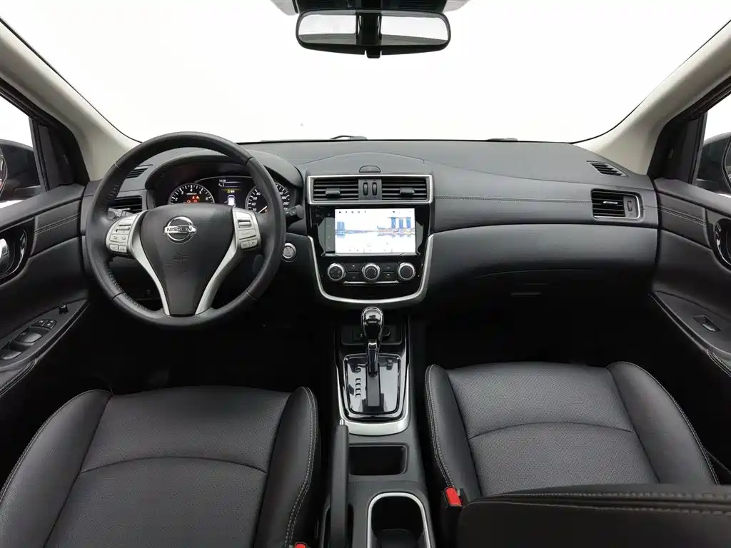 Nissan Tiida 2021 1.6L CVT