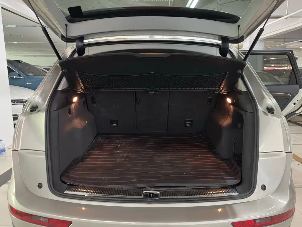 Audi Q5 — миниатюра 13