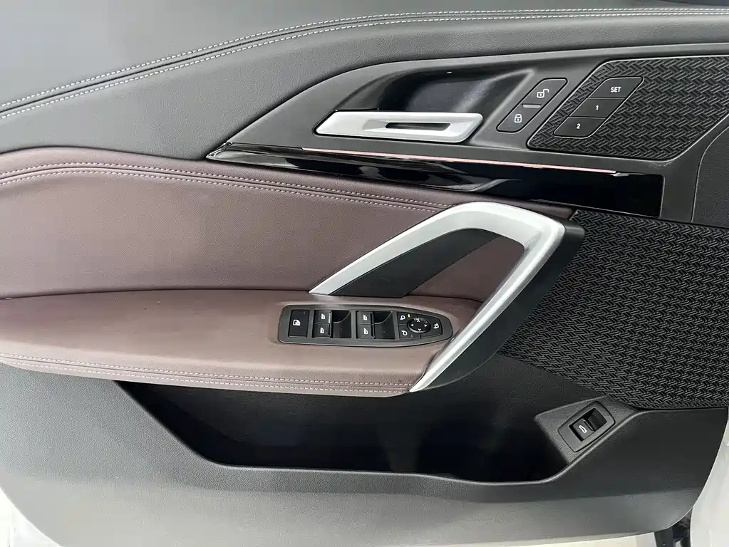 BMW X1 — миниатюра 11