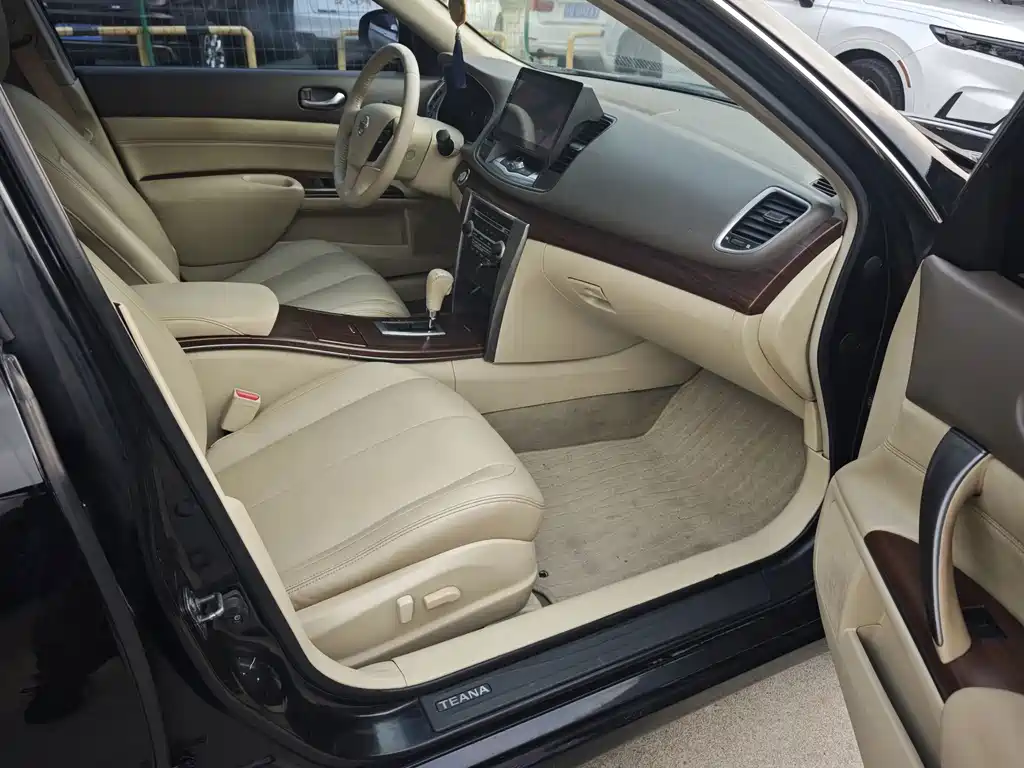 Nissan Teana — миниатюра 6
